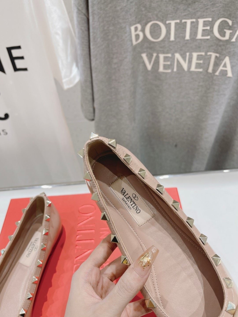 Valentino flat shoes